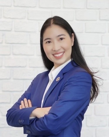 ผศ.ดร.ธนพร โรจน์หิรัญสกุล